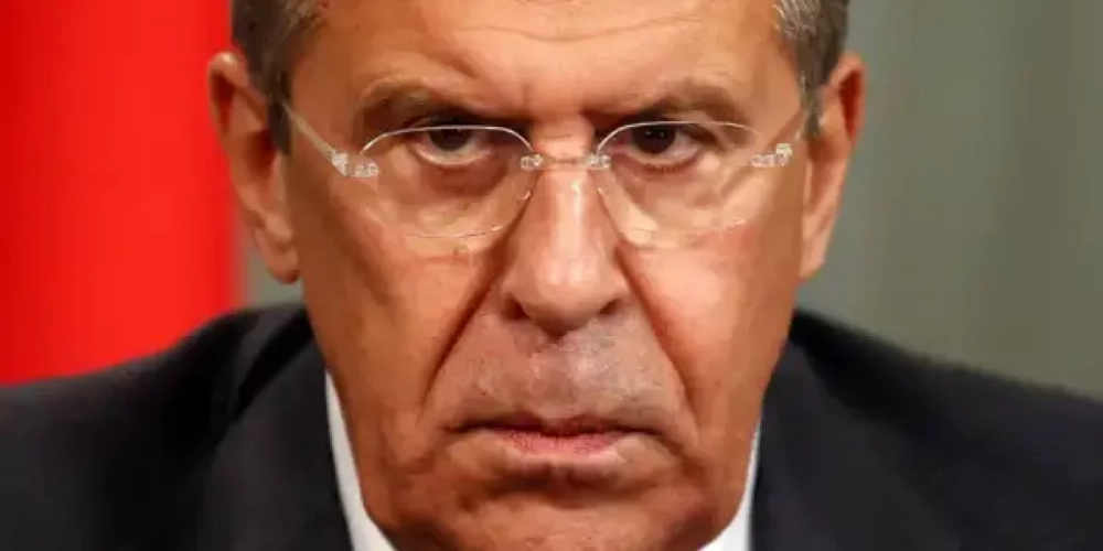 Белый дом оборвал трубки. Россия молчит. И тут слово берёт Сергей Лавров