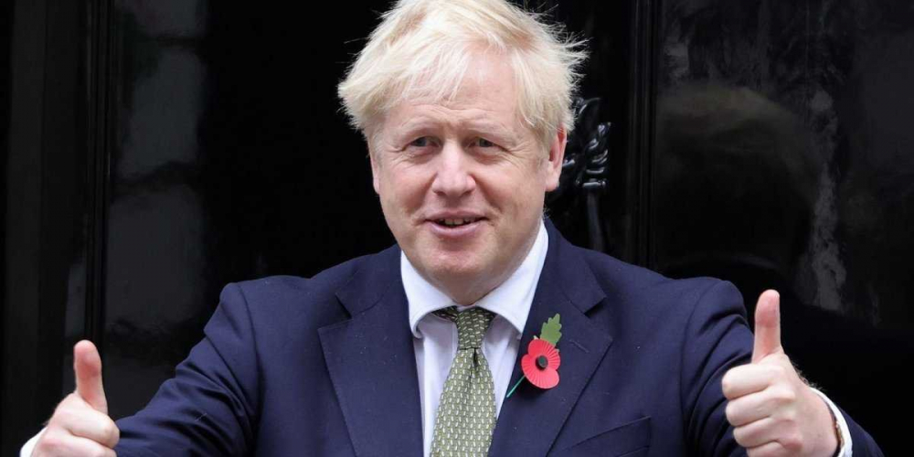 Bloomberg: помощник Шольца обвинил во лжи британского экс-премьера Джонсона