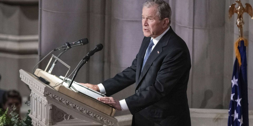 Буш признался: Саакашвили попал в «ловушку Путина»