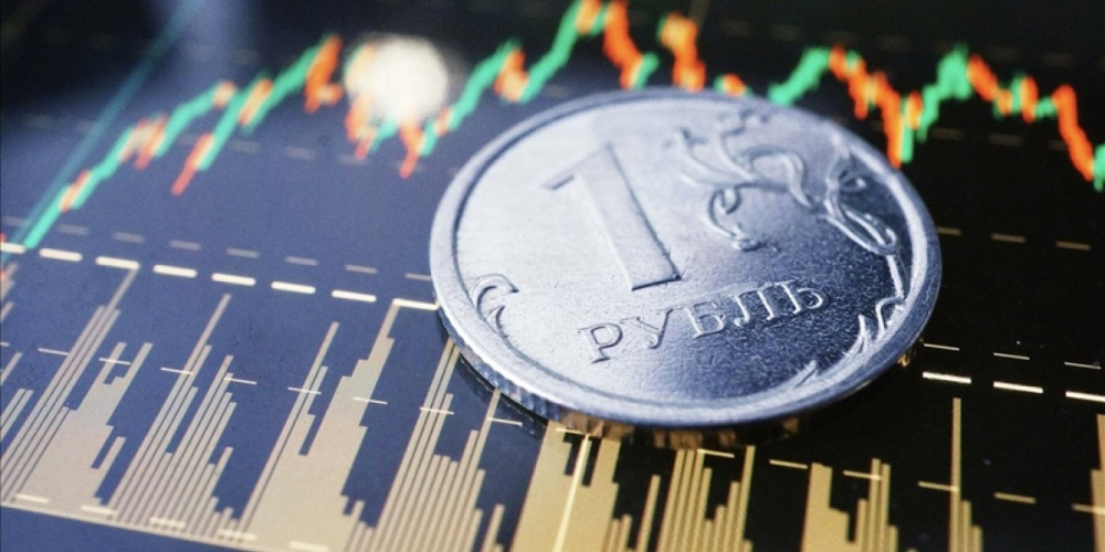 Курс доллара США на 22 мая 2023 год: налоговый период должен обеспечить спрос на рубль, повышенная волатильность из-за украинского фактора — мнения экспертов