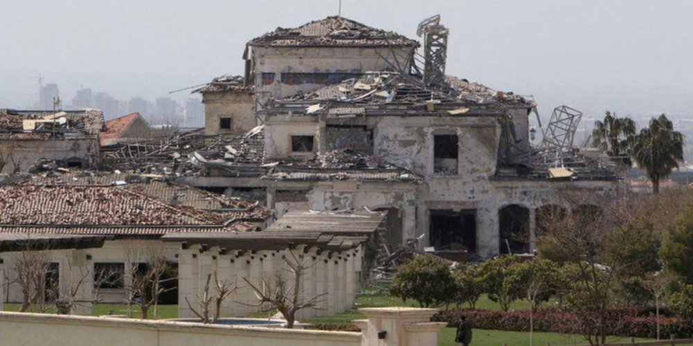 Почему Иран продолжает наносить удары на территории США в разгар сложных переговоров?