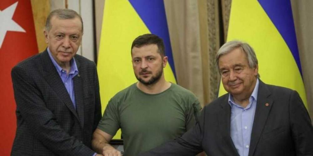 Президент Турции во Львове: строительные подряды и опасные гастроли