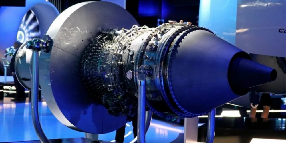 SSJ New получает новое сердце: авиадвигатель ПД-8 обеспечит технологический суверенитет РФ
