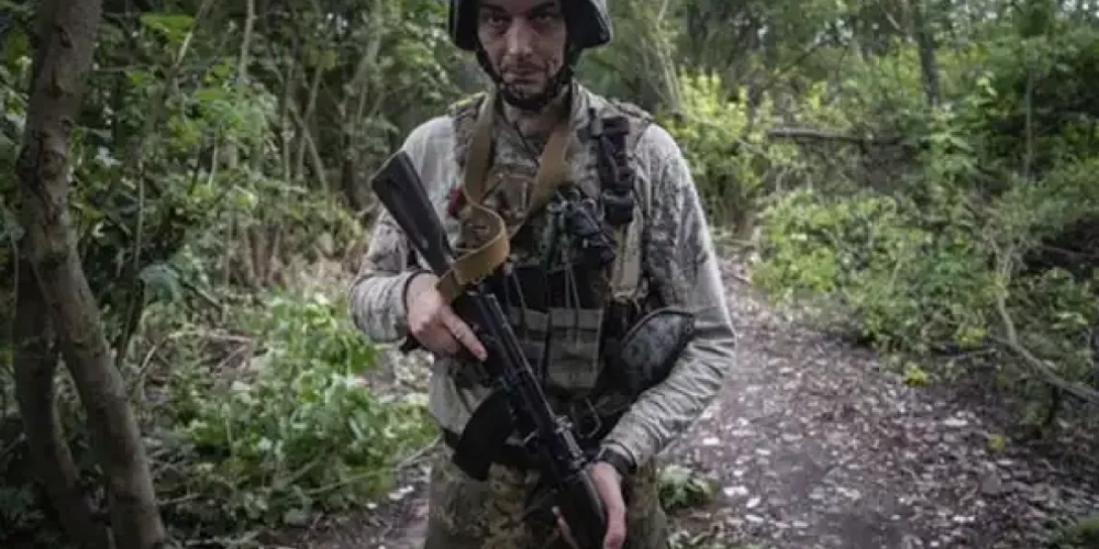 Украинцы в ужасе: ФАБ-500 обнуляют ВСУ, Изюм и Балаклея превращаются в кладбище для захисникiв незалежнiстi