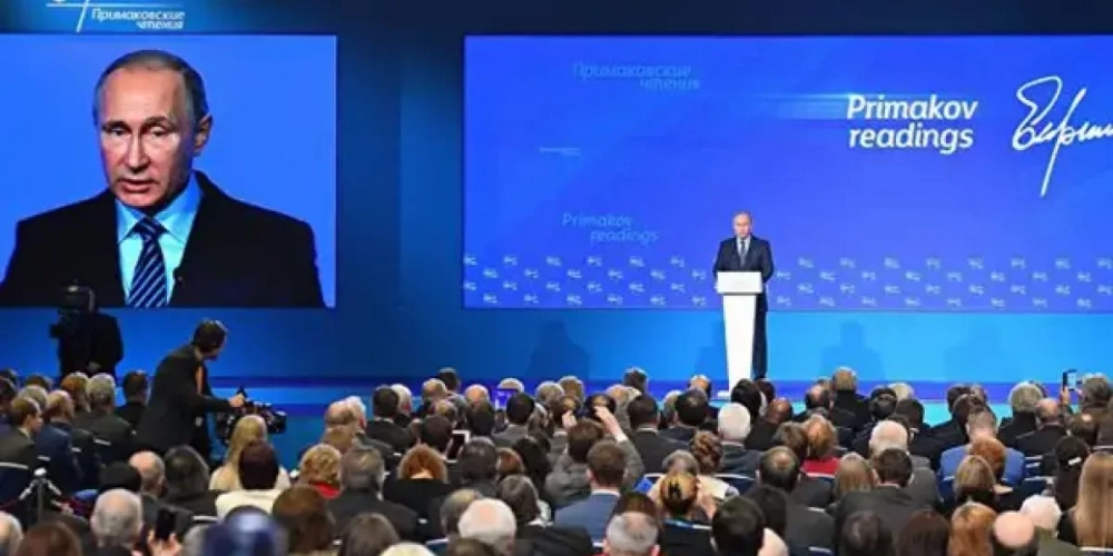 Вашингтон ищет крайнего, Москва призывает к единству