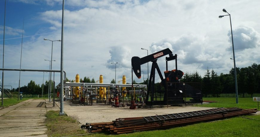 Трубопроводные поставки нефти из России в Евросоюз упали почти на 70%