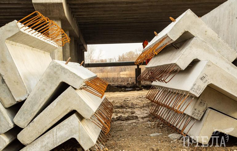 В Челябинске мэрия продаст на торгах три изъятых судом недостроя