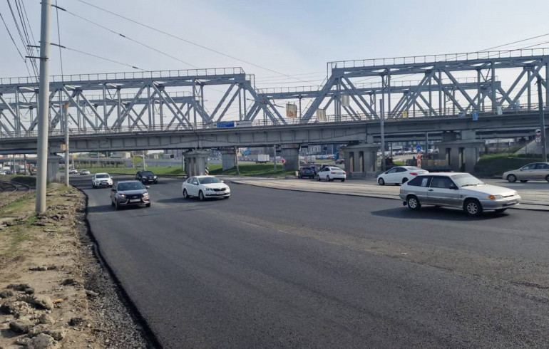 В Челябинске завершили первый этап дорожных работ на улице Рождественского