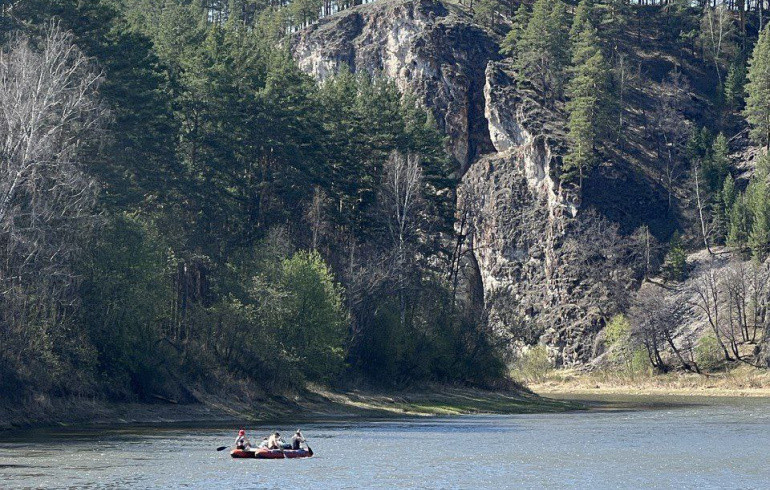 В Челябинской области начался сезон сплавов на катамаранах