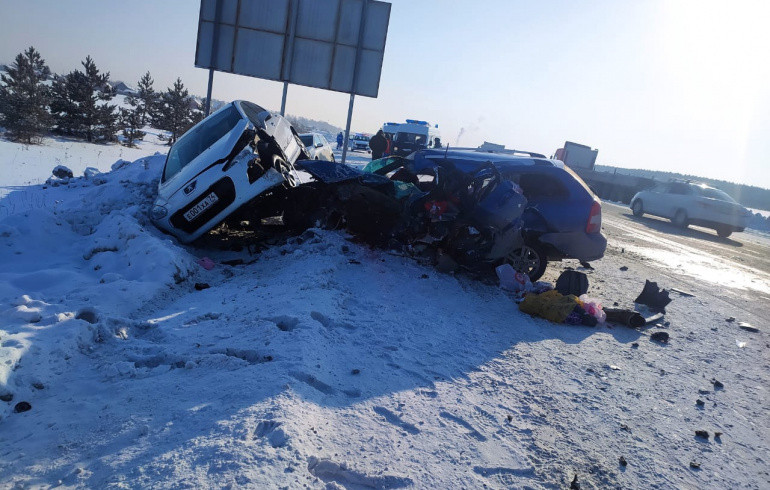 В Челябинской области водителя Cadillac осудят за ДТП с погибшей семейной парой