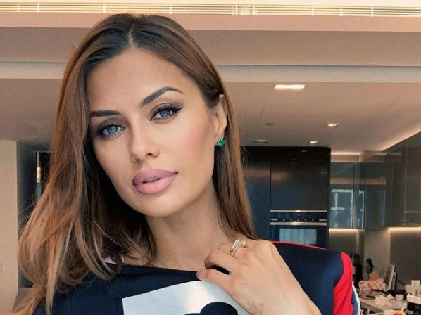 Виктория Боня посмеялась над кулинарными способностями ведущей Юлии Высоцкой