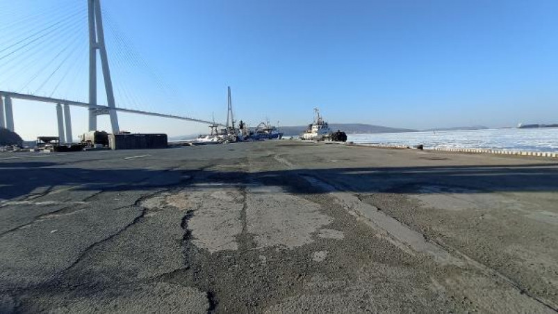 Во Владивостоке почти за 3,5 млрд рублей продан крупный порт