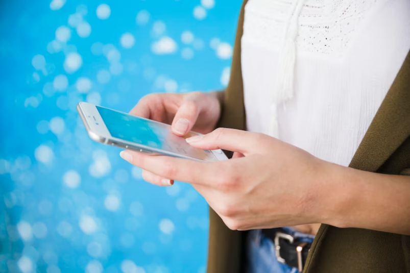 Авито запустил быстрые ответы для частных продавцов и предпринимателей