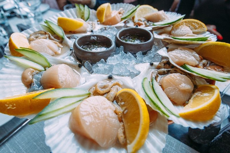 Гастрофестиваль “На гребне!”: удивительные блюда, отличные подарки и любовь к Приморью