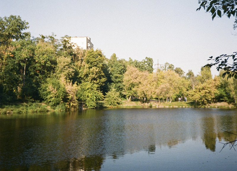 Новый городской парк с озером внутри мкр. «Самолет»: как DOGMA обустраивает инфраструктуру жилых кварталов - Новая общественная газета