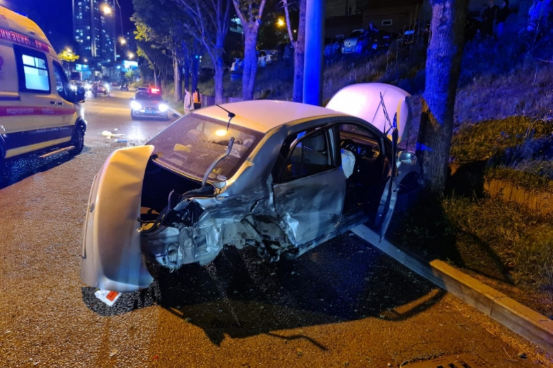 Полиция Владивостока раскрыла подробности ночного ДТП, в котором погибли две девушки