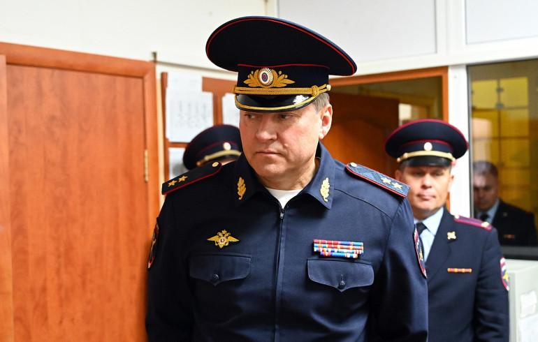 Путин наградил главного полицейского Челябинской области