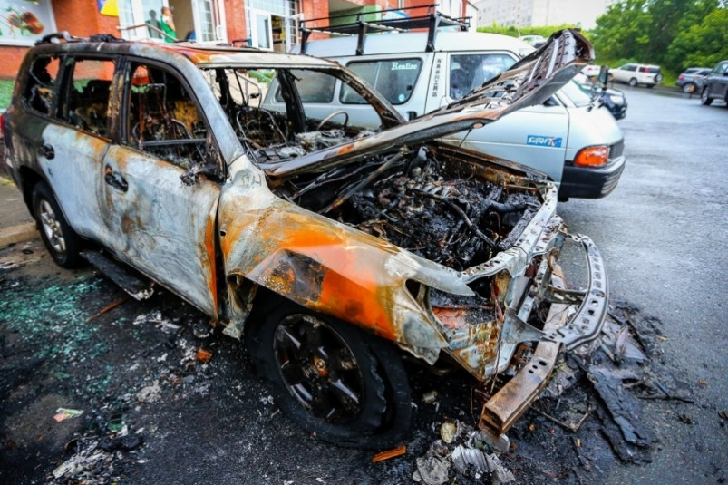 Ревнивый приморец предстанет перед судом за поджог автомобиля своей экс-сожительницы 