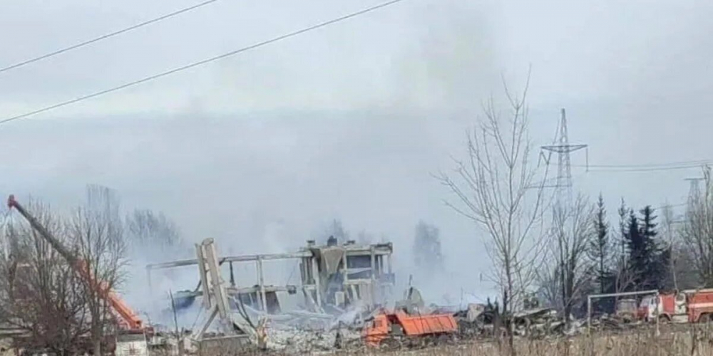 63 российских военных погибли после удара ВСУ системами HIMARS по Макеевке, заявили в Минобороны РФ