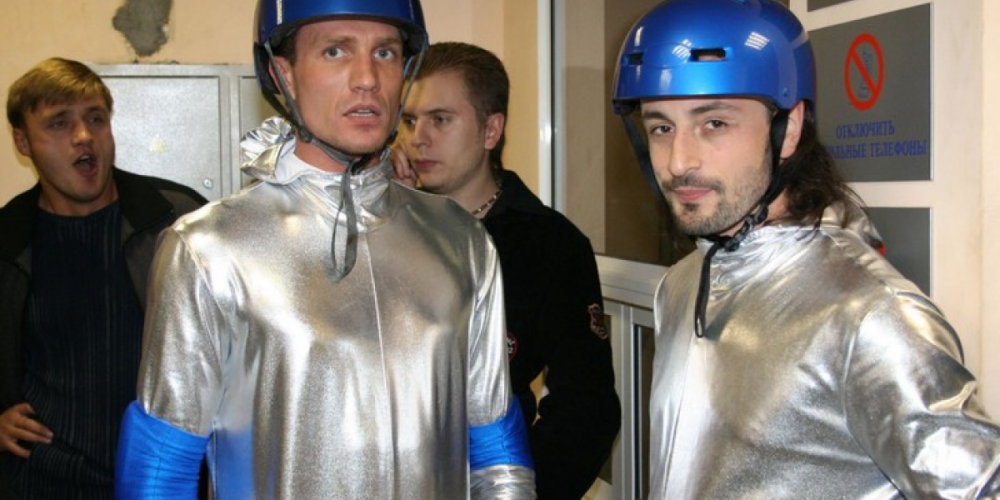 Авербух заявил, что помогает Костомарову с личными финансами, но деньги со зрителей не собирают