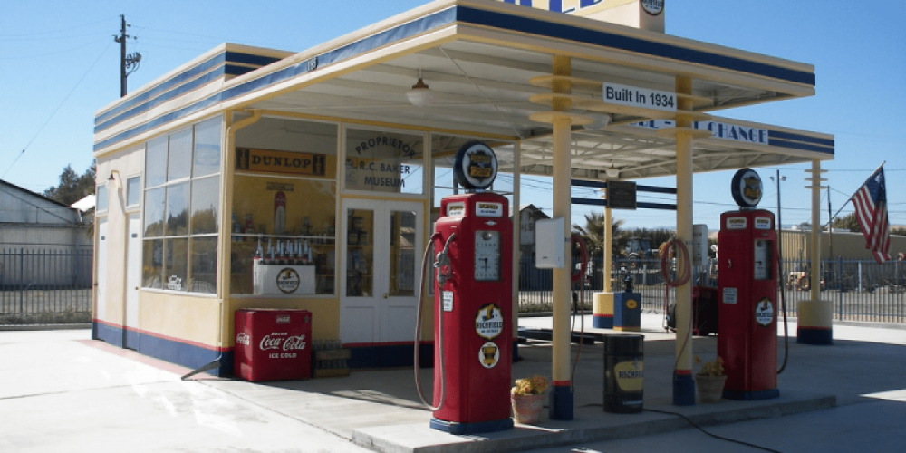 Байден кризисом вокруг Украины добился роста цен на бензин в США