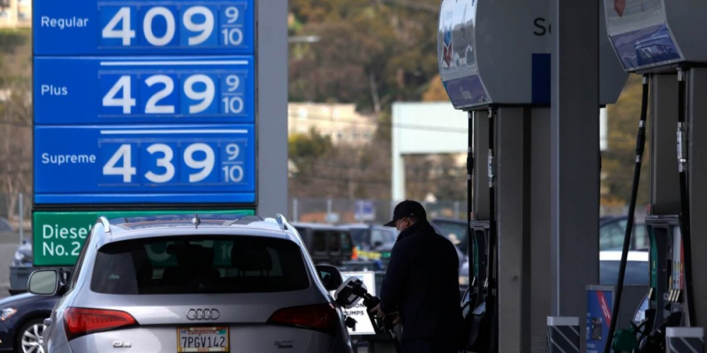 Джо Байден о ценах на бензин для американцев: они будут расти