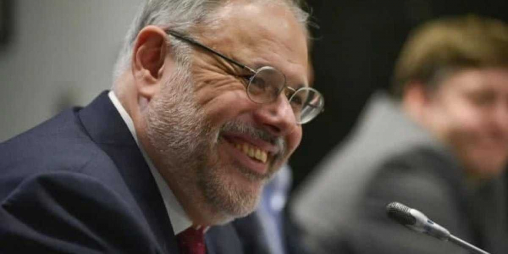 Хазин: США очень не хотят, чтобы имеющаяся у РФ секретная информация появилась на свет