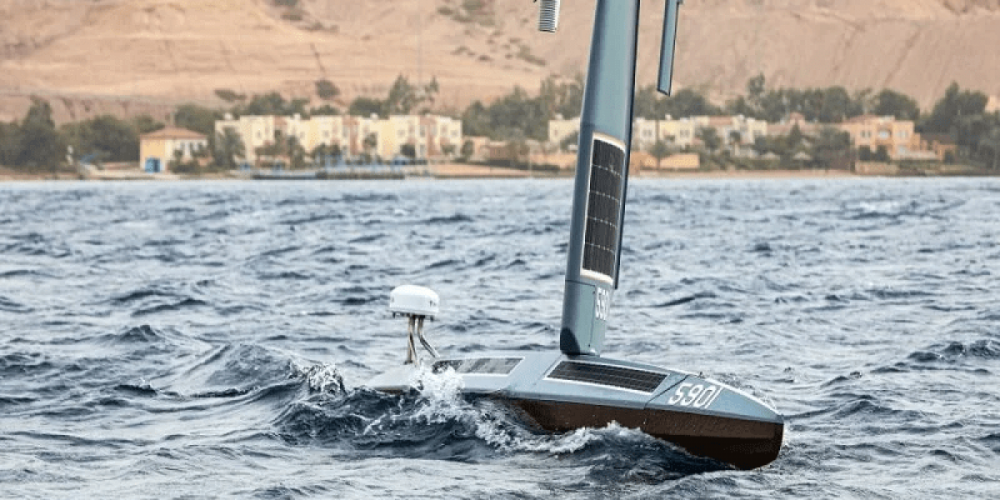 Иран попробовал «реквизировать» беспилотный корабль ВМС США. За малым не получилось