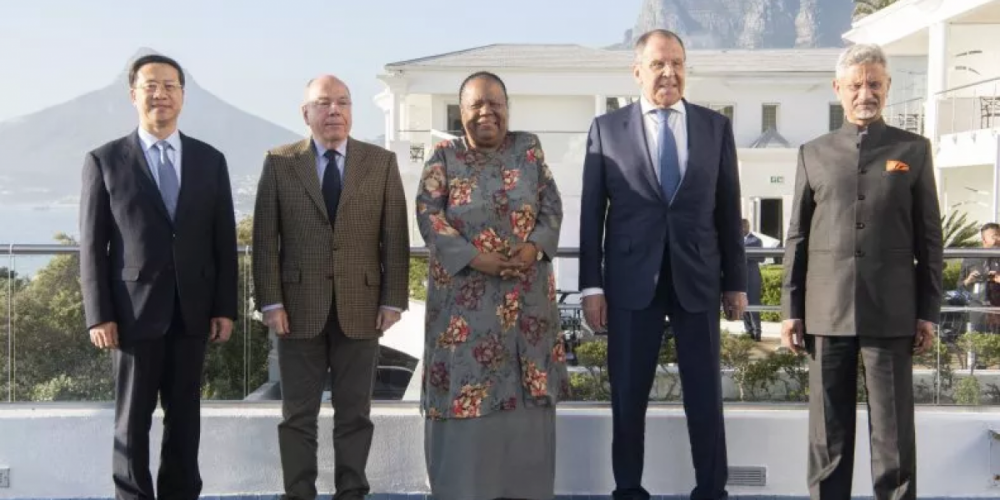 Newsweek: БРИКС — кошмар США. Комментарии американцев