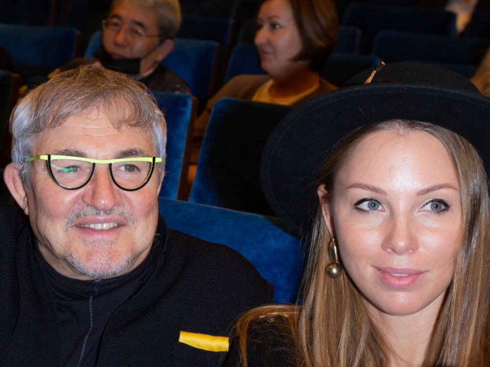 Отец Киркорова положил глаз на медсестру, но скрывает это, а Дибров уволил домработницу