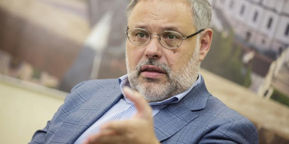 Почему Джонсон ушёл в отставку, объяснил Хазин