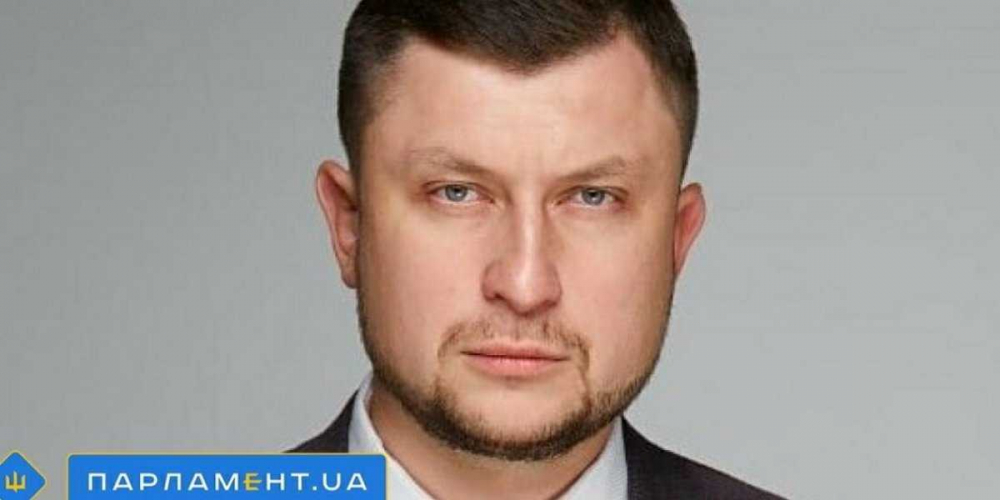 Подул ветер перемен и украинские СМИ начинают открещиваться от власти