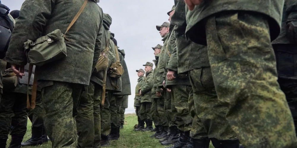 Россияне беспокоятся, будет ли вторая волна мобилизации в России в начале июня 2023 года. Беспокойство российских граждан подогревают ежедневные новости 19.06.23