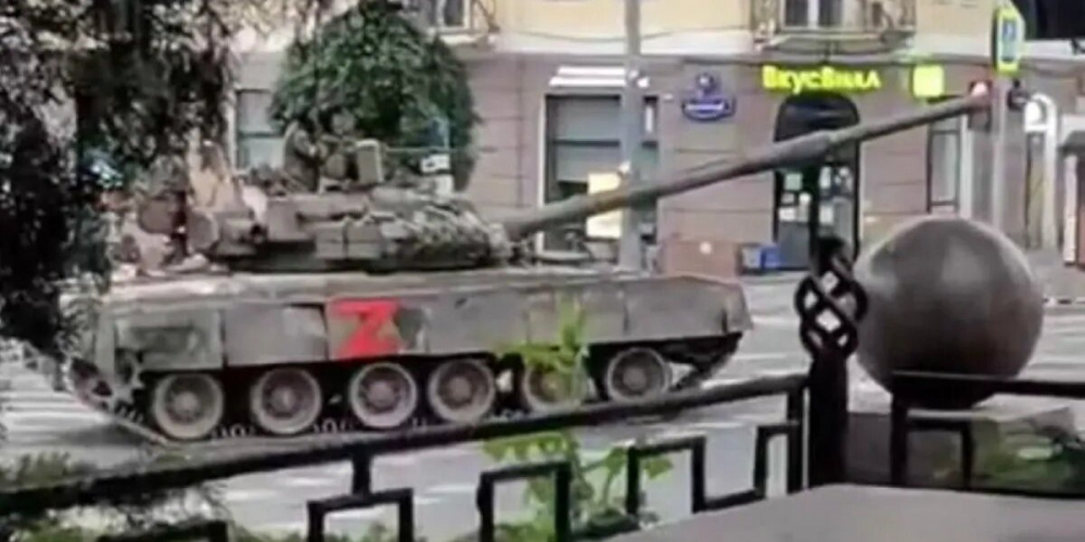 «Военный переворот?» Танки в городе, трассы перекрыты, горожане в шоке–что происходит в Ростове-на-Дону – Пригожин захватил 24.06.23