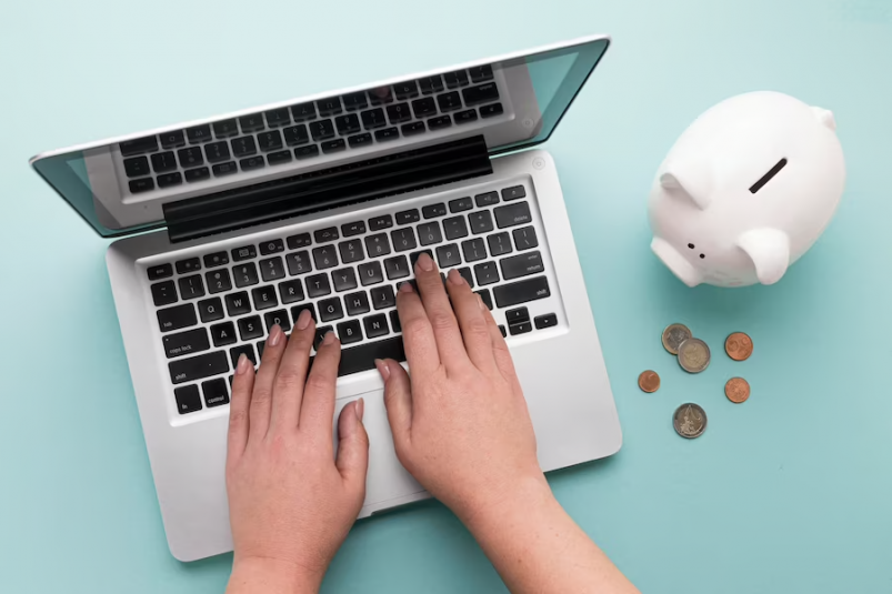 Три четверти жителей Владивостока копят на пенсию в Сбере онлайн