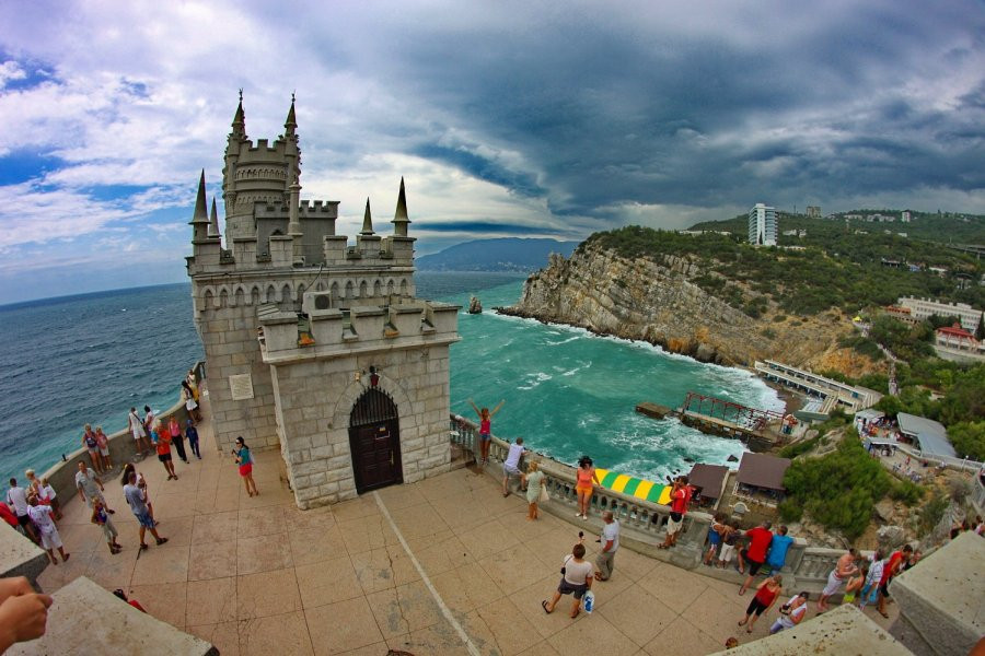 "Турпром": туристка съездила в Крым и подробно рассказала о ценах и ситуации в 2023