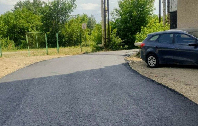 В мэрии рассказали, какие поселковые дороги ремонтируют этим летом