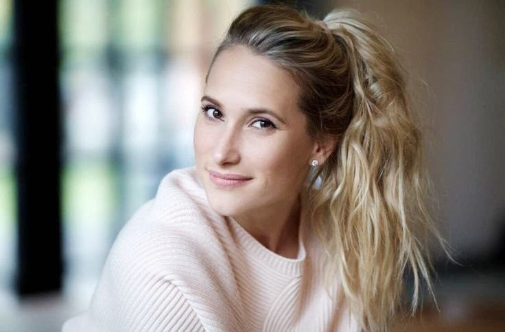 «Выглядели парой»: Названо имя предполагаемой разлучницы Виктории Лопыревой и Игоря Булатова