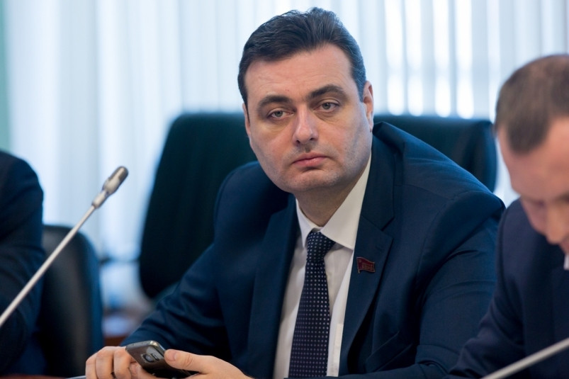 “Чуда не случилось”: коммунисту Артему Самсонову утвердили 13-летний приговор в апелляции