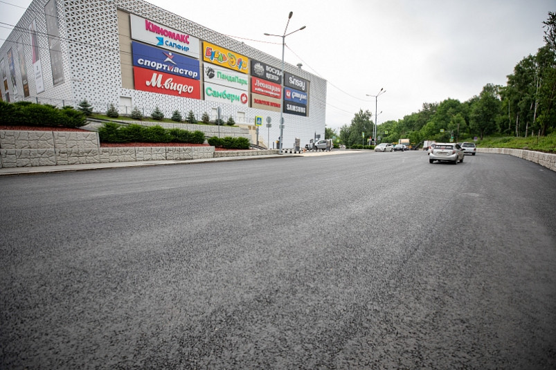 Комплексный ремонт улицы Калинина во Владивостоке подходит к завершению