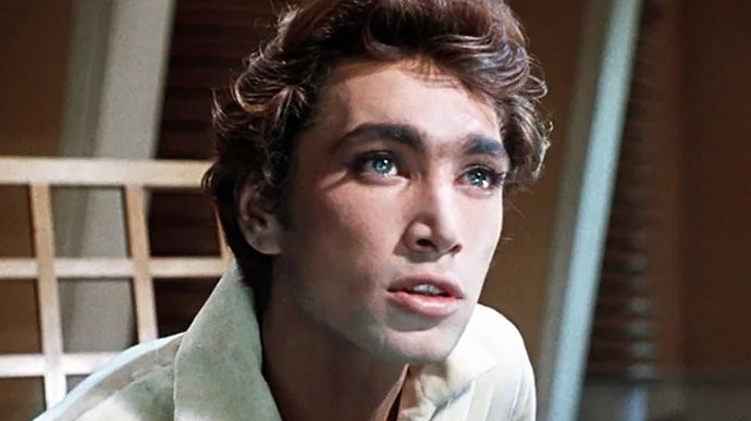 Названы 5 актеров СССР, чья красота была и остается эталонной