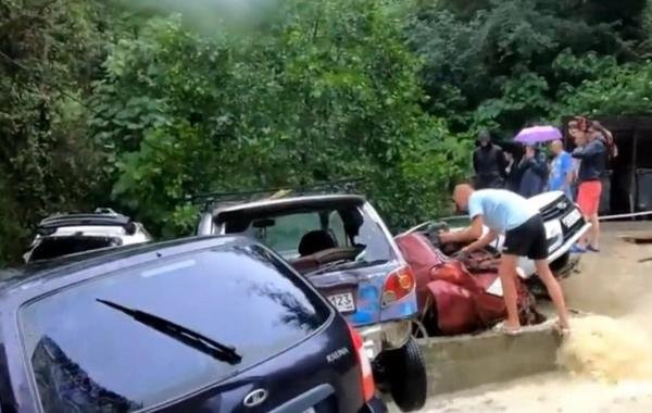 Обстановка в Сочи после потопа на сегодняшний день, 13.07.2023: обзор последних событий