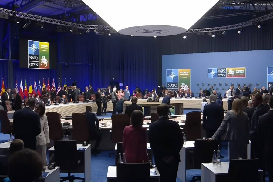 Политолог Перла заявил, что США намерены предотвратить войну с Россией