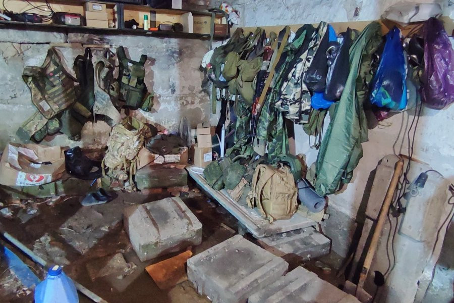 «Самые комфортабельные — у командования»: самарский мобилизованный показал блиндажи на СВО РФ