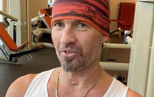 Свежие данные о состоянии здоровья Романа Костомарова: фигурист продолжает восстановление