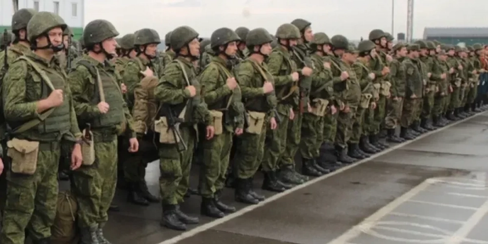 Как служат солдаты срочной службы в армии?