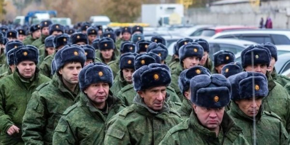 Когда мобилизованные мужчины возвратятся домой в 2023 году с СВО: Когда военнослужащим положен отпуск или будет ротация? 02.07.23