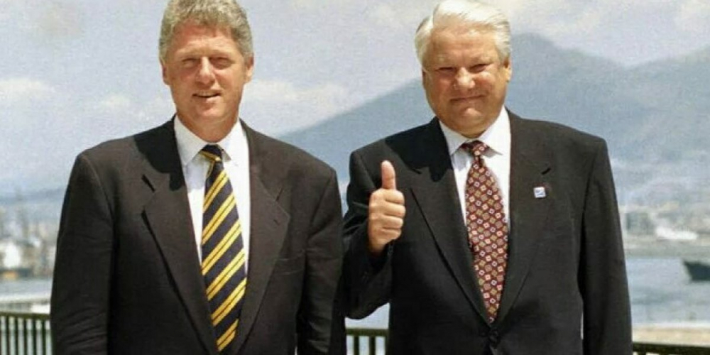 Нашему поколению приходится отстаивать суверенитет России и исправлять ошибки Ельцина и Горбачева