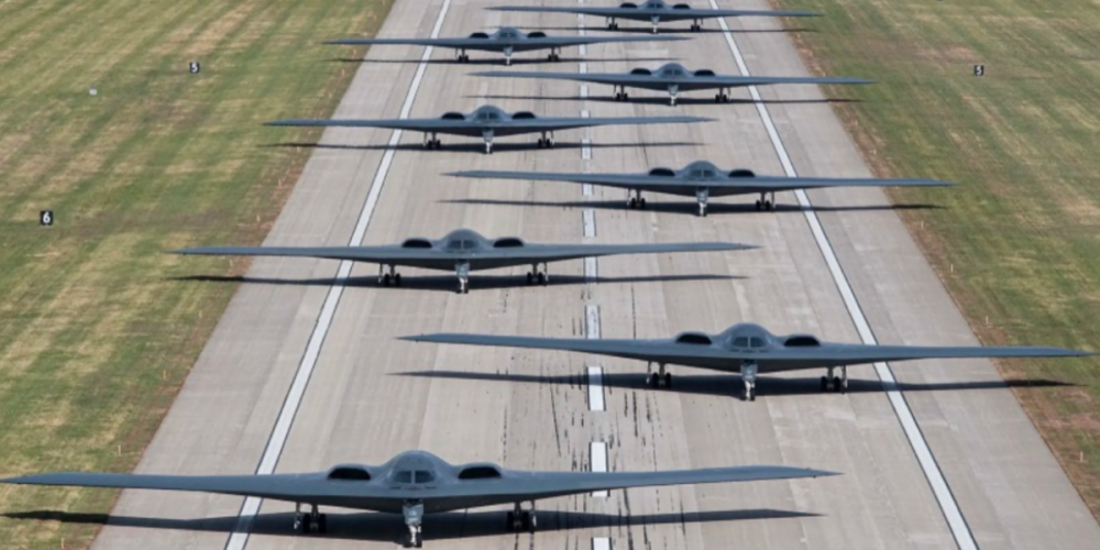 Сломанный «Дух». Почему единственный полк самых дорогих в истории «стелсов» В-2 Spirit сейчас оказался небоеспособен