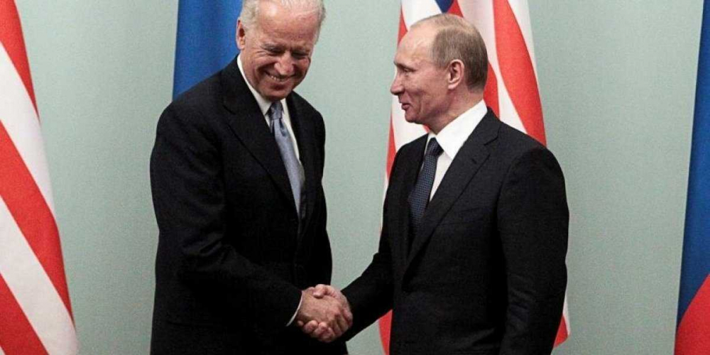 У России три проблемы, это Донбасс, Крым и Байден, не Украина